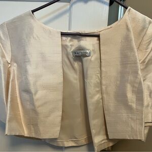 Elegant Cream Rose Silk Bolero Jacket